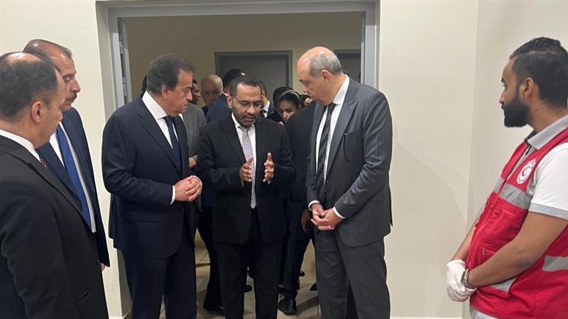 وزيرا الصحة والطيران