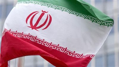 بريطانيا وفرنسا وألمانيا تبلغ الأمم المتحدة استعدادها لإعادة فرض عقوبات على إيران