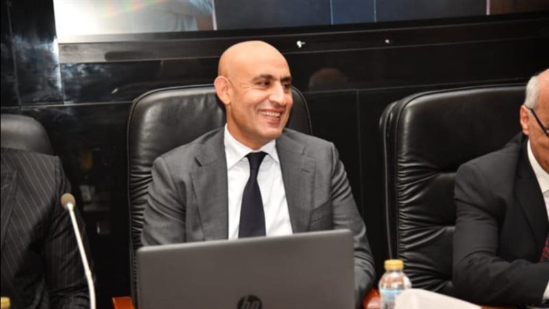 محمد عبد اللطيف وزير