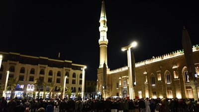 إمام مسجد الحسين عن الاحتفال بالمولد: تجديد العهد مع سيدنا النبي وآل البيت 