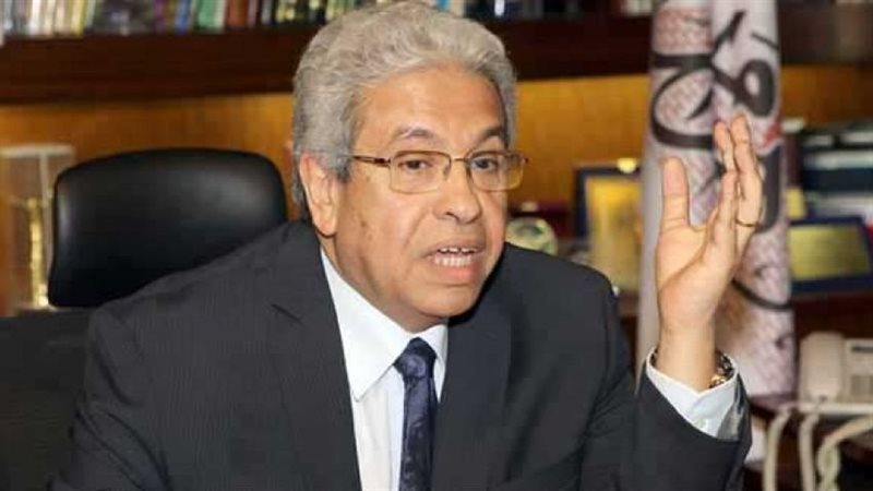 الدكتور عبد المنعم