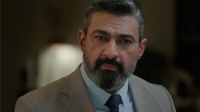 الفنان ياسر جلال،