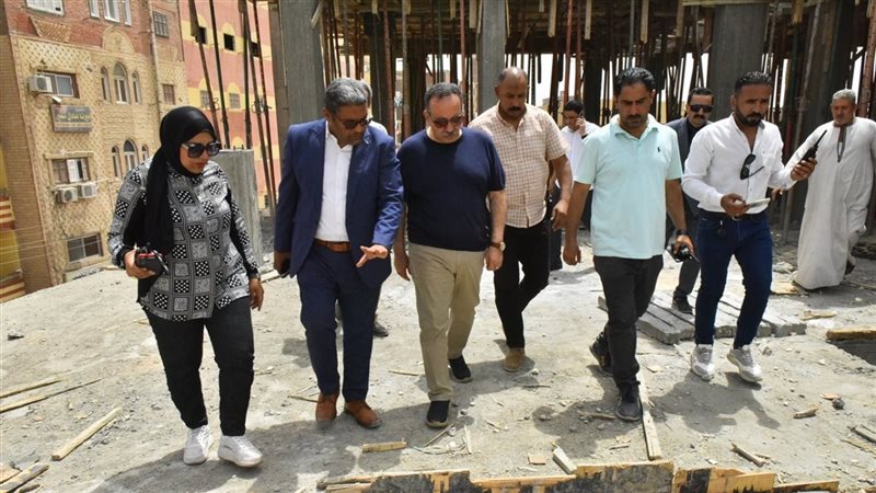 محافظ أسيوط يتفقد