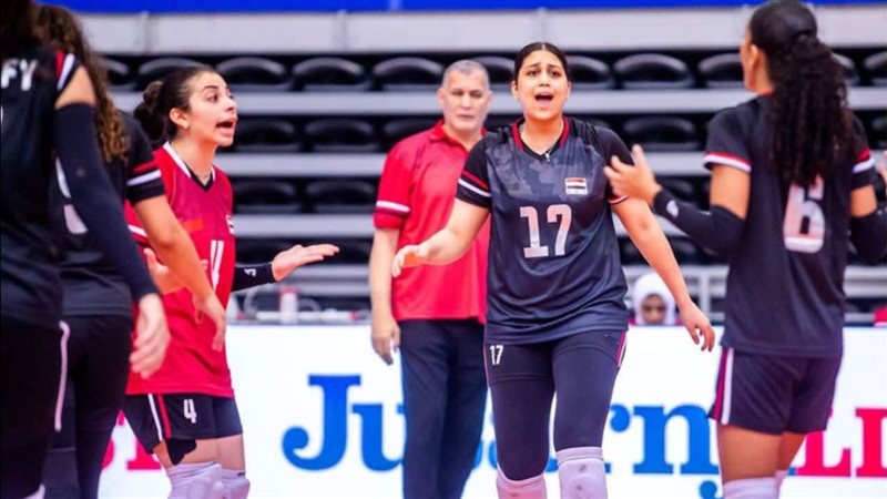 منتخب الشابات للكرة
