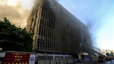 اتصالات النواب تبدأ اجتماعها بالوقوف دقيقة حدادا على شهداء سنترال رمسيس 