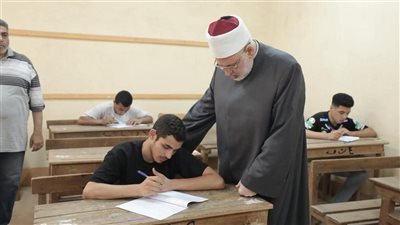 الأزهر يستعد لإعلان نتيجة الشهادة الثانوية.. مراكز التصحيح تنتهي من عملها.. بدء مراحل الرصد والمراجعة.. تعليمات خاصة لمراعاة مصلحة الطلاب.. وخطوات الحصول على النتيجة فور ظهورها