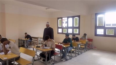 ختام امتحانات القسم العلمي بالشهادة الثانوية الأزهرية بالإسكندرية 