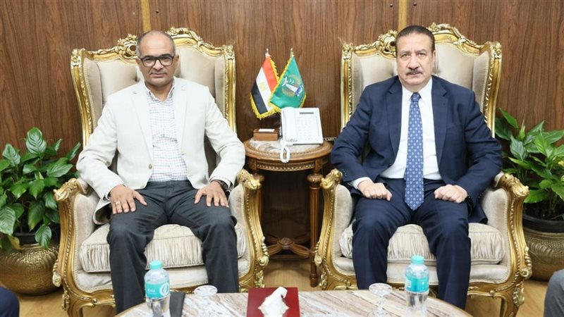 محافظ المنوفية يستقبل