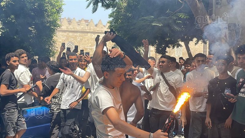 طلبة الثانوية العامة