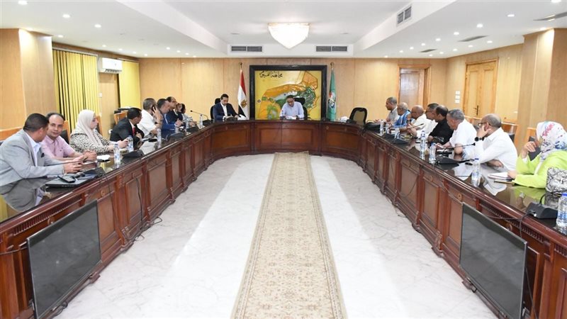 الاجتماع، فيتو