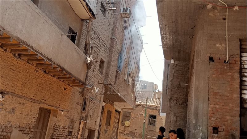 حريق بشقة بالعبور،