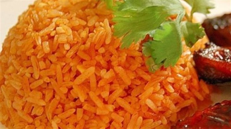 رز السمك الأحمر