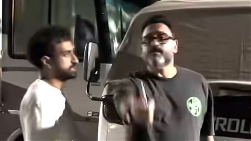 أكرم حسني، فيتو 