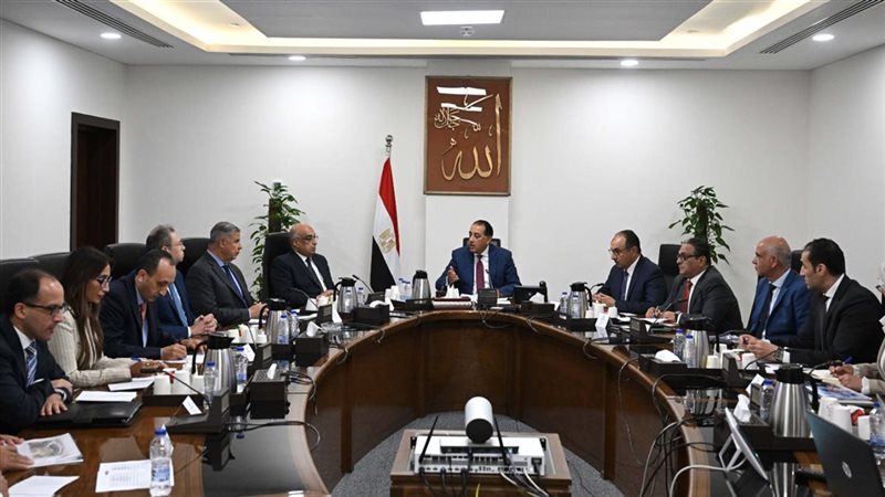 اجتماع برئاسة الدكتور