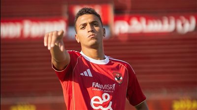 شاهد هدف ياسين مرعي الأول مع الأهلي أمام بتروجيت