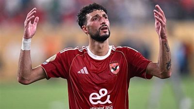محمد يوسف: وسام أبو علي لا يزال لاعبا في الأهلي وعليه الالتزام باللائحة
