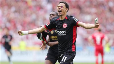 ليفربول يستعد لضم مهاجم من الدوري الألماني مقابل 100 مليون يورو