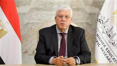 وزير التعليم العالي يعلن جوائز الدولة لعام 2024