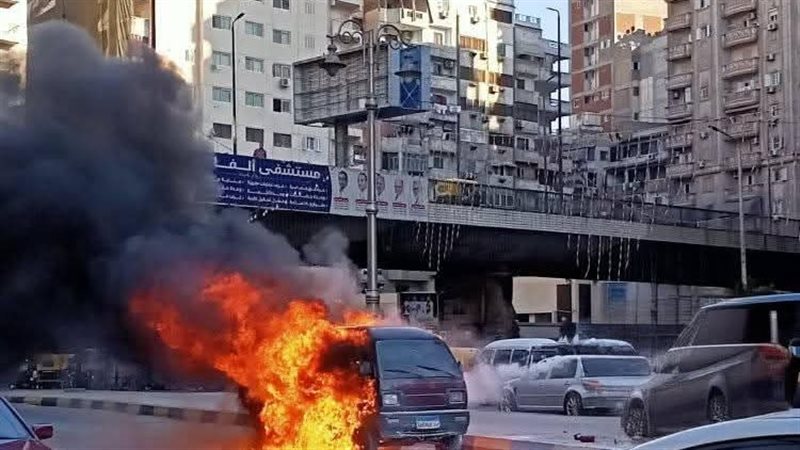حريق بسيارة ملاكي