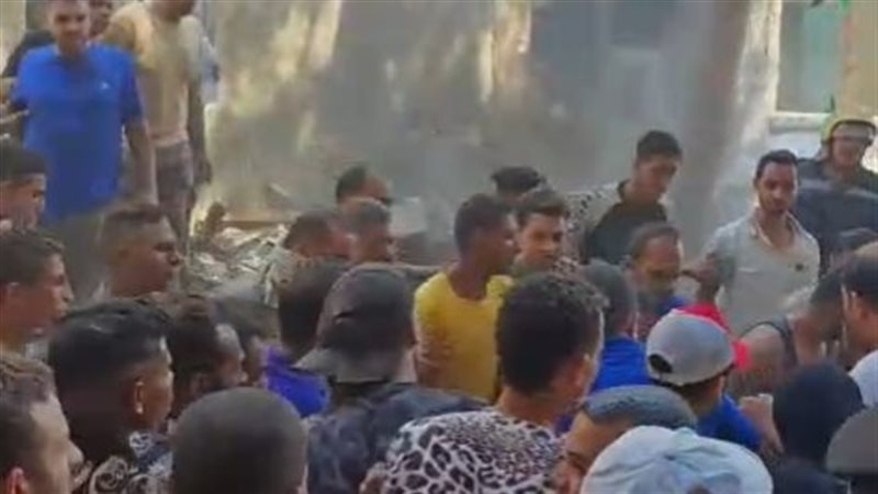 لحظة استخراج أخر
