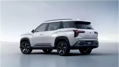 مواصفات سيارات ميتسوبيشي ديستيناتور الجديدة