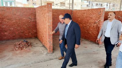 محافظ الدقهلية يتفقد تنفيذ سوق طلخا الحضاري وتسكين الباعة الجائلين (صور )