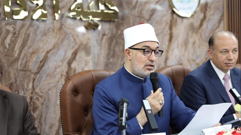 الدكتور نظير عياد