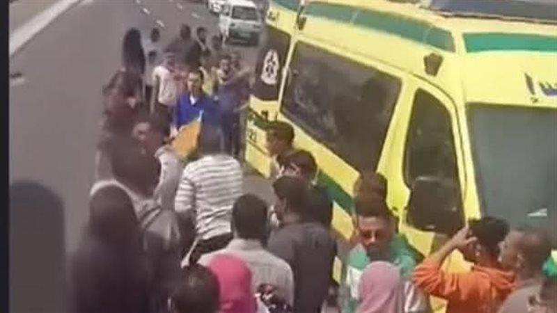 حادث إلقاء ام لأبنائها