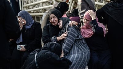 مأساة جديدة تهدد سكان غزة بعد كارثة المجاعة.. 55 ألف امرأة حامل يواجهن الموت.. 17 ألف حالة ولادة خلال النصف الأول من 2025 رغم خروج 80% من الحضانات عن الخدمة