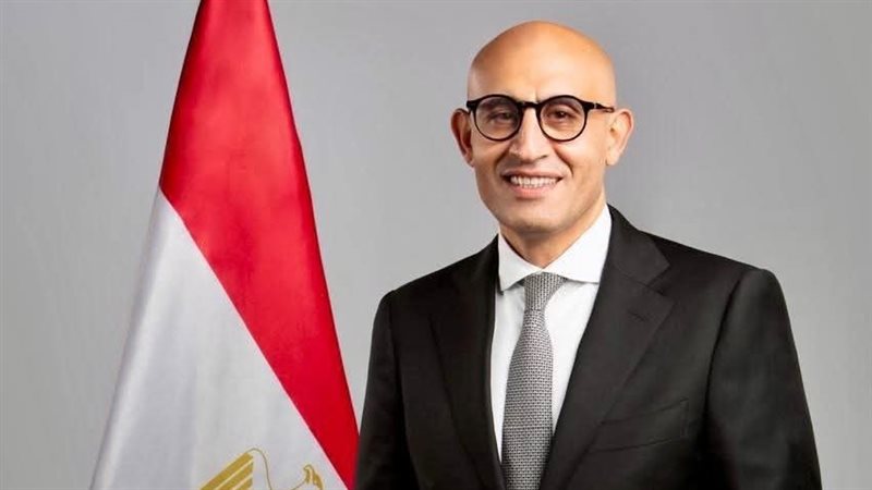 محمد عبد اللطيف وزير