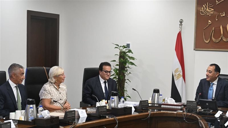 اجتماع برئاسة الدكتور