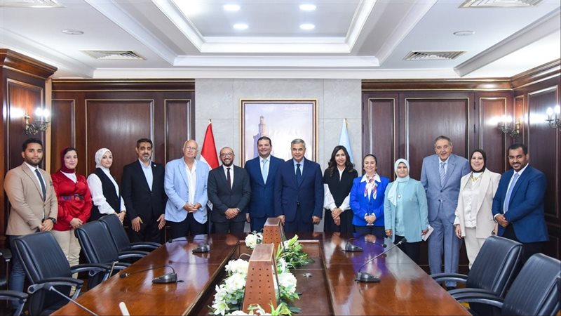 محافظ الإسكندرية