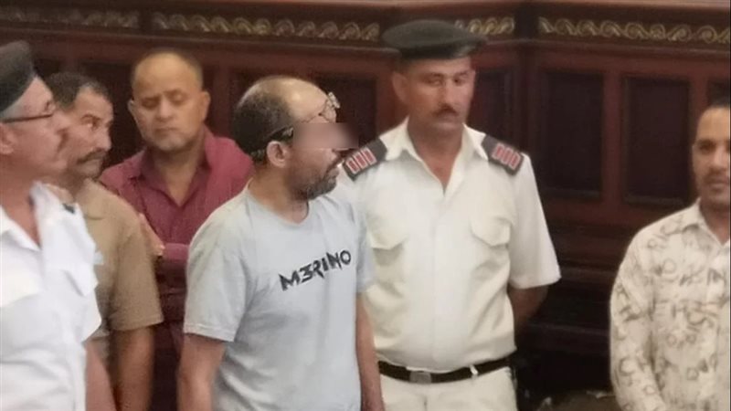 سفاح المعمورة، فيتو