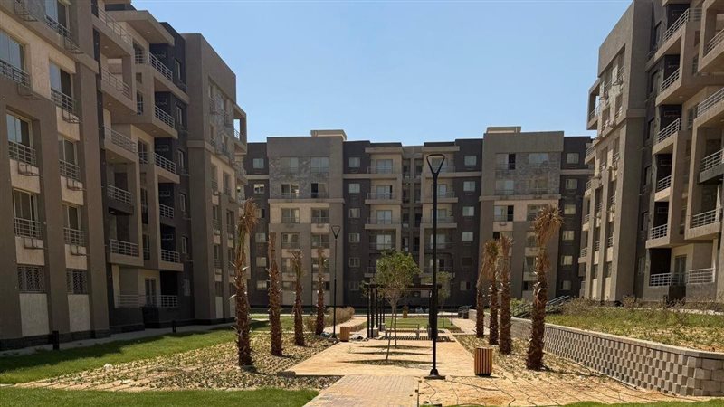 شقق الإسكان، فيتو