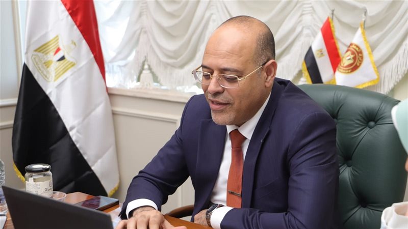 محمد جبران وزير العمل،