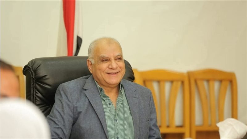 أكرم الشافعي رئيس