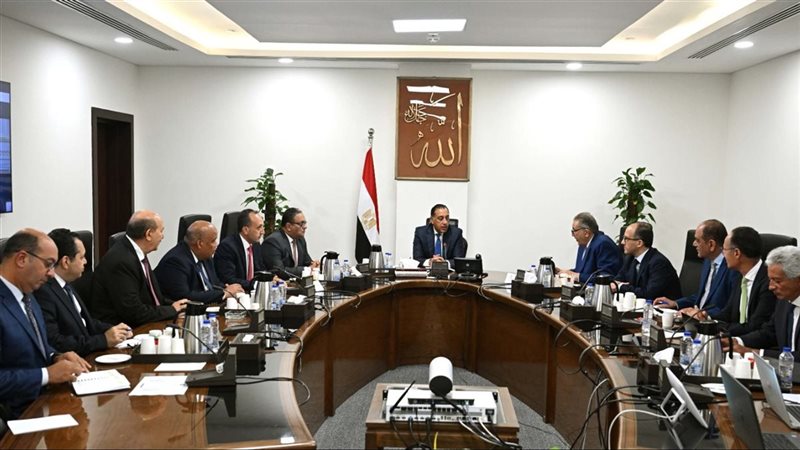 اجتماع برئاسة الدكتور