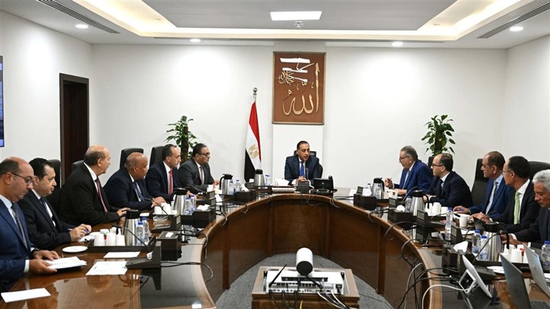 خلال اجتماع رئيس