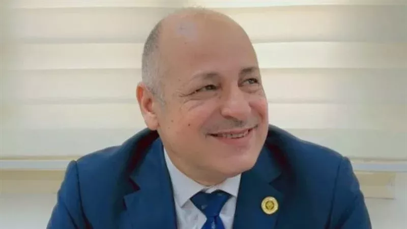 عادل العمدة،فيتو