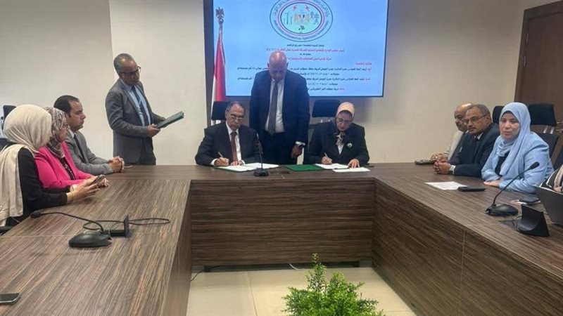 توقيع عقدا لربط محطات