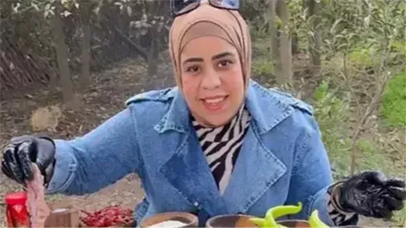 البلوجر أم مكة، فيتو