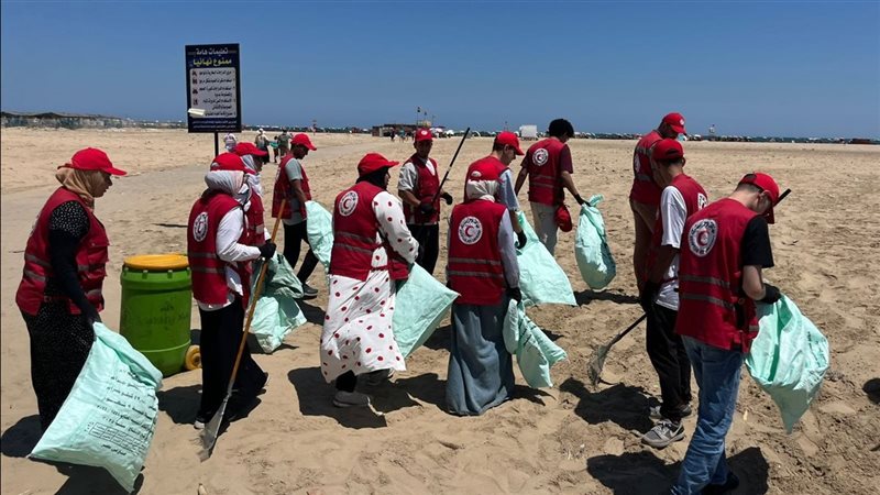 حملة نظافة للمتطوعين