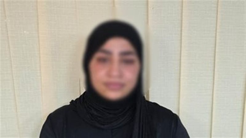 قمر الوكالة، فيتو