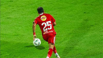 الأهلي يتعادل مع بتروجيت وديا في البروفة الأخيرة استعدادا للدوري الممتاز (صور)
