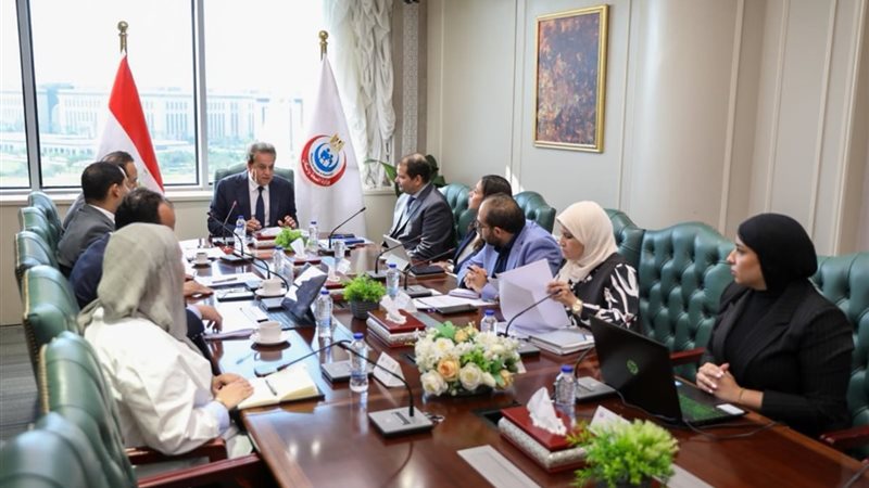 د.خالد عبدالغفار،