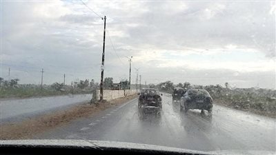 رسالة طمأنة وتحذير، انخفاض بدرجات الحرارة وارتفاع الرطوبة، فرص لسقوط الأمطار ورياح، وخطر مستمر بالبحر الأحمر وخليج السويس
