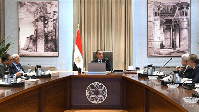 اجتماع برئاسة الدكتور