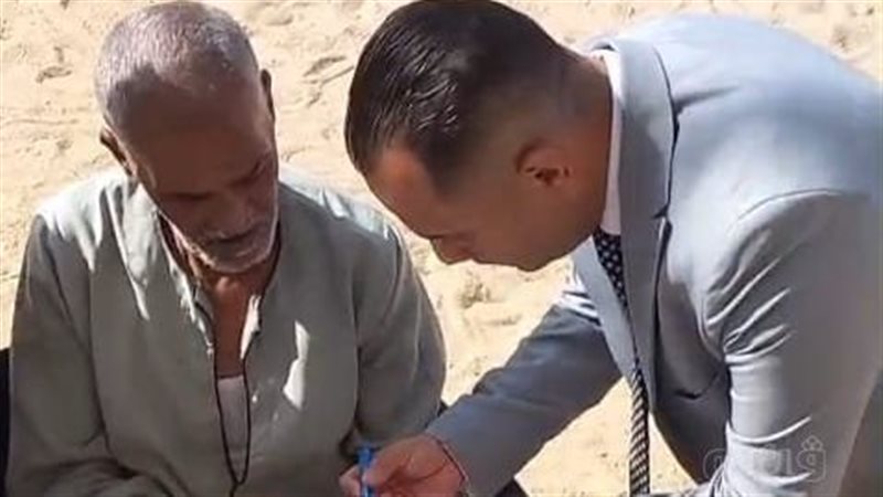 مستشار لجنة فى اسوان