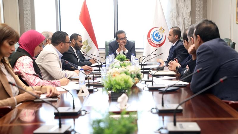 اجتماع د. خالد عبد