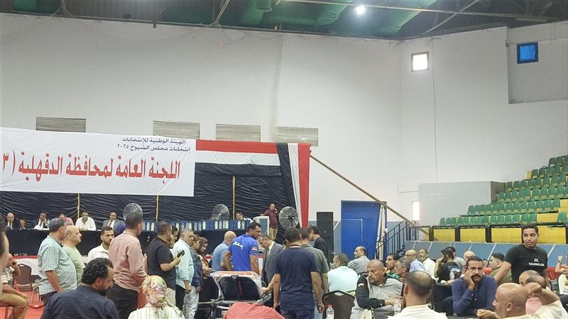 سقوط إحدى المرشحات